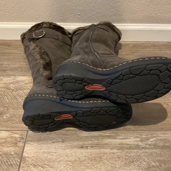 NWT BareTraps tall wedge boots - Picture 3 of 5